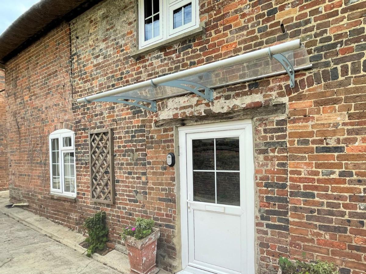 The Dairyman Suite Moreton  Exterior foto